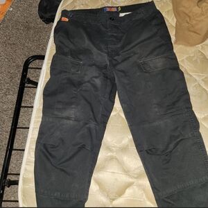 Black EMPYRE Cargo Pants